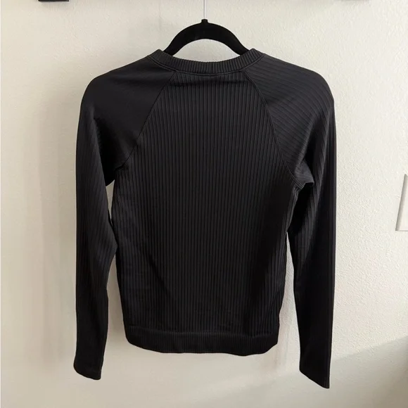 Rest Less Ribbed Pullover - Picture 2 of 3